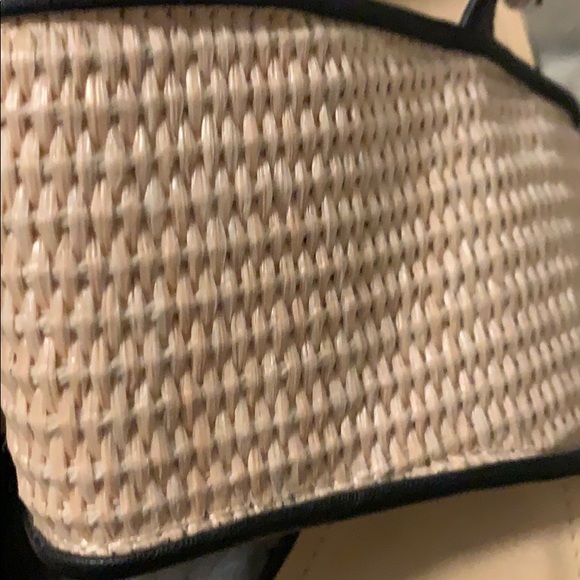 Black & Tan Wedges - Picture 4 of 9